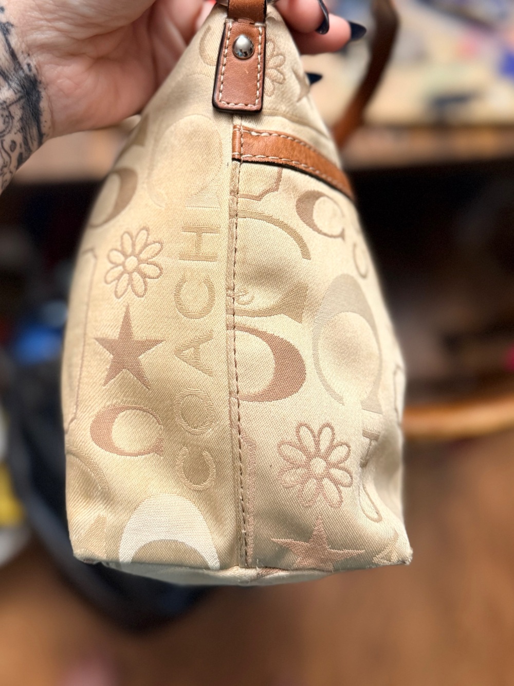 Coach Sara Shoulder Bag - Picture 5 of 16